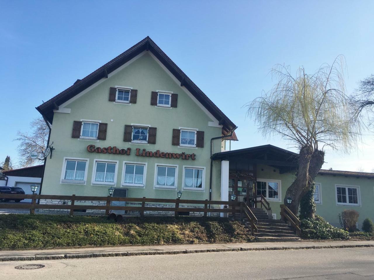 Gasthof Lindenwirt Denkendorf  Zewnętrze zdjęcie